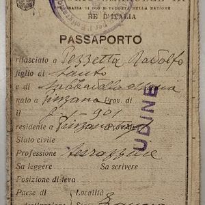 Passaporto numero: 8