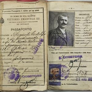Passaporto numero: 2